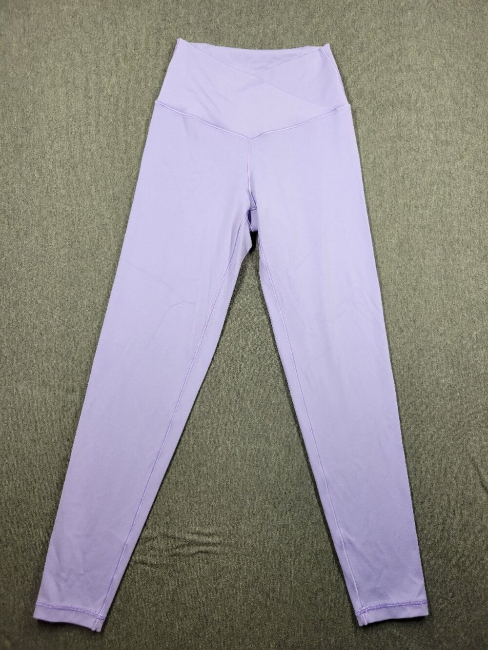 Womens  leggings, Offline by aerie, size  small short,purple, good condition